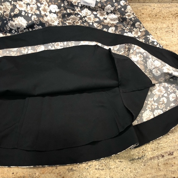 GAL MEETS GLAM ELLE DRESS - Picture 4 of 7